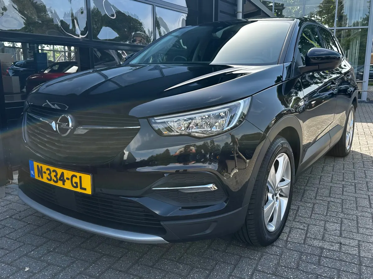 1.6 Turbo 225 PK Hybrid Elegance | SOH 95%| AGR-COMFORTSTOELEN| CAMERA + SENSOREN| NAVIGATIE + APPLE CARPLAY/ANDROID AUTO| KEYLESS START| LED| DEALER ONDERHOUDEN|