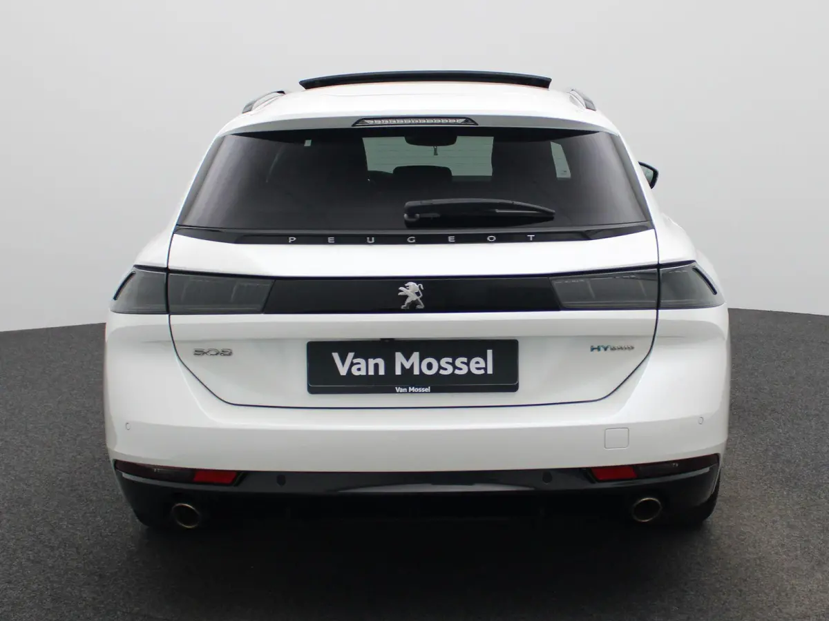 1.6 Hybrid 225 e-EAT8 GT Pack | Panoramadak | Apple Carplay / Android Auto | Stoelverwarming | Achteruitrijcamera | Parkeersensoren |