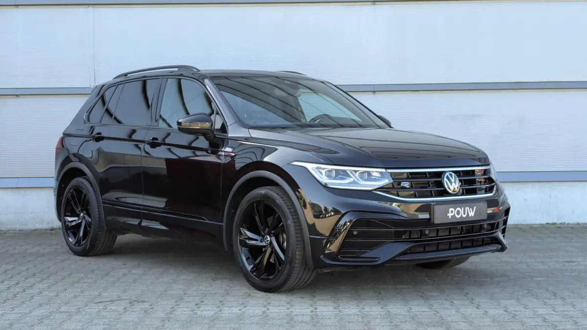 1.5 TSI 150pk DSG R-Line Panoramadak | Black style | App connect
