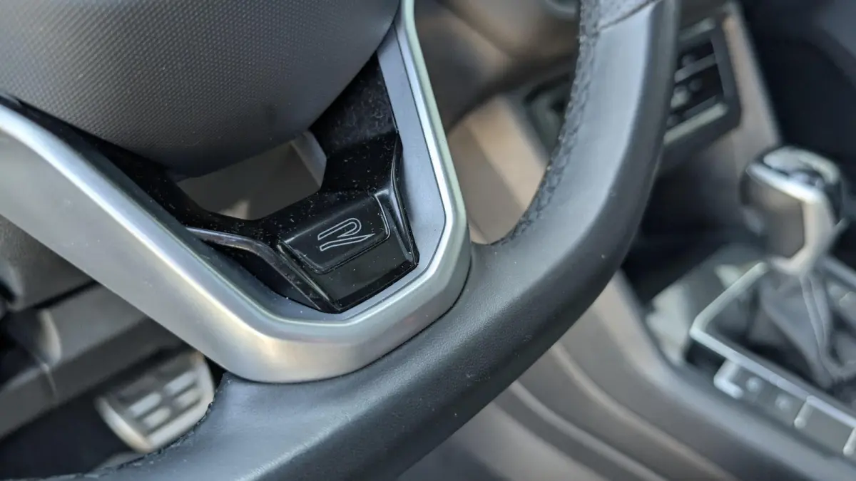 1.5 TSI 150pk DSG R-Line Panoramadak | Black style | App connect