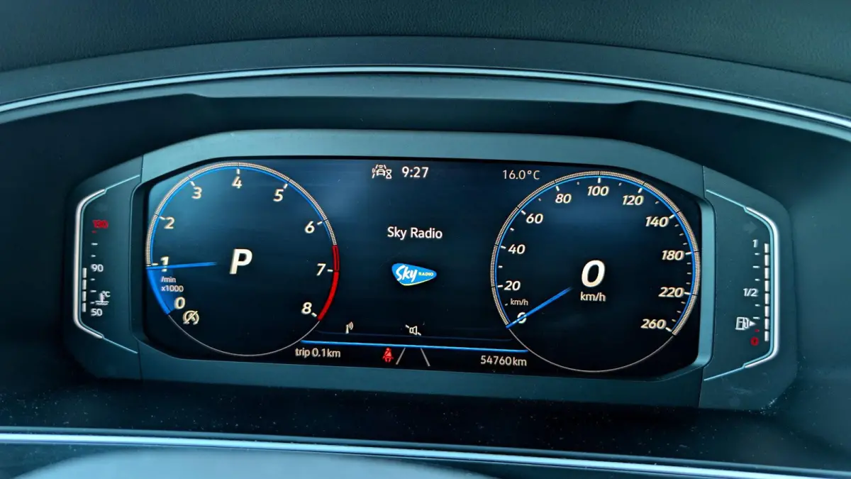 1.5 TSI 150pk DSG R-Line Panoramadak | Black style | App connect