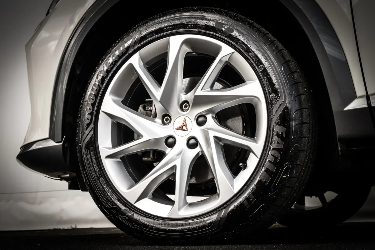 1.4 e-Hybrid Plug-In Business | Adapt. Cruise | 18 inch | LED | Sportstoelen | Keyless