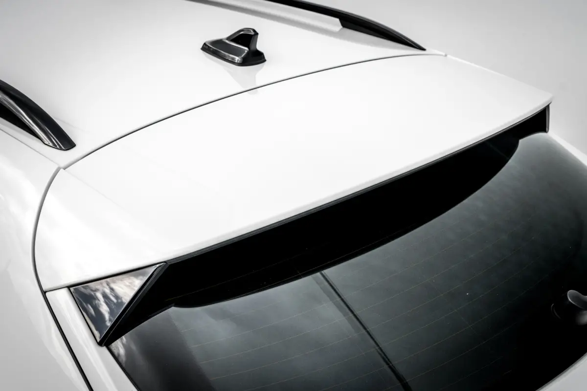 1.4 e-Hybrid Plug-In Business | Adapt. Cruise | 18 inch | LED | Sportstoelen | Keyless