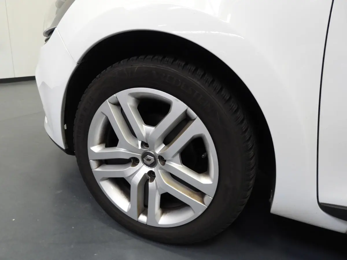 0.9 TCe Zen NAVI/AIRCO/CRUISE/BLUETOOTH!