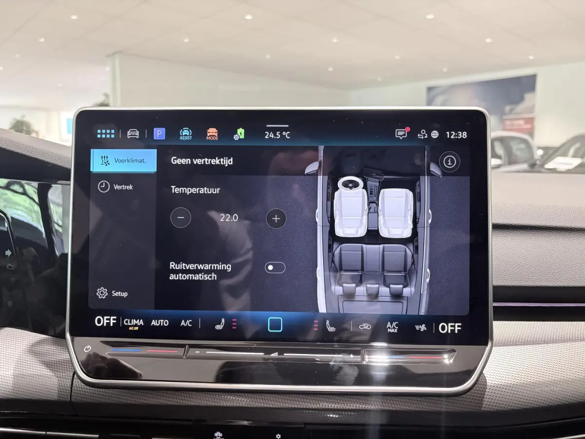 1.5 eHybrid Style Edition 204 PK Plug-in Hybrid | Elektrisch uitklapbare Trekhaak | Panoramadak | Android Auto/Apple Carplay draadloos | Keyless access | Dodehoeksensoren | Ruiten getint | A