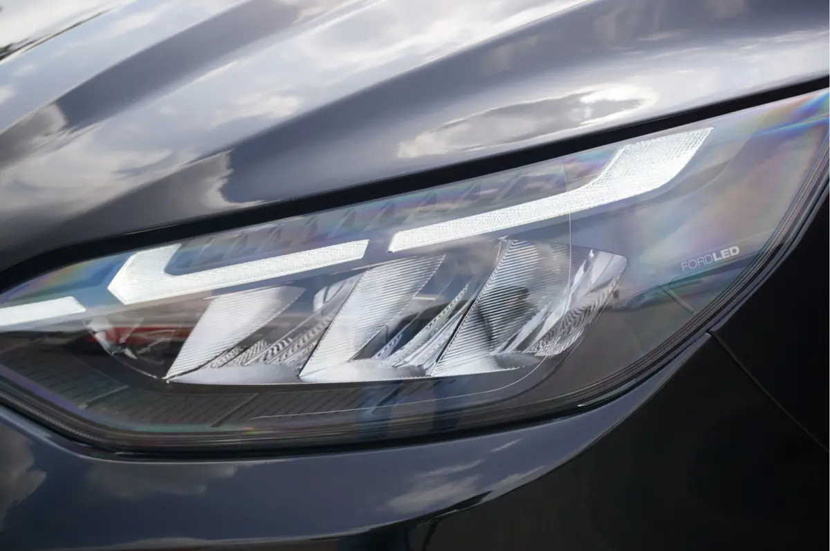320L 2.5 PHEV 233PK Dubbel Cabine JWR BLACK PRIJS INCL. BPM !! 13" Navi, Adap. Cruise, Camera, 19" LM, Trekhaak!! NR. HYBDCB