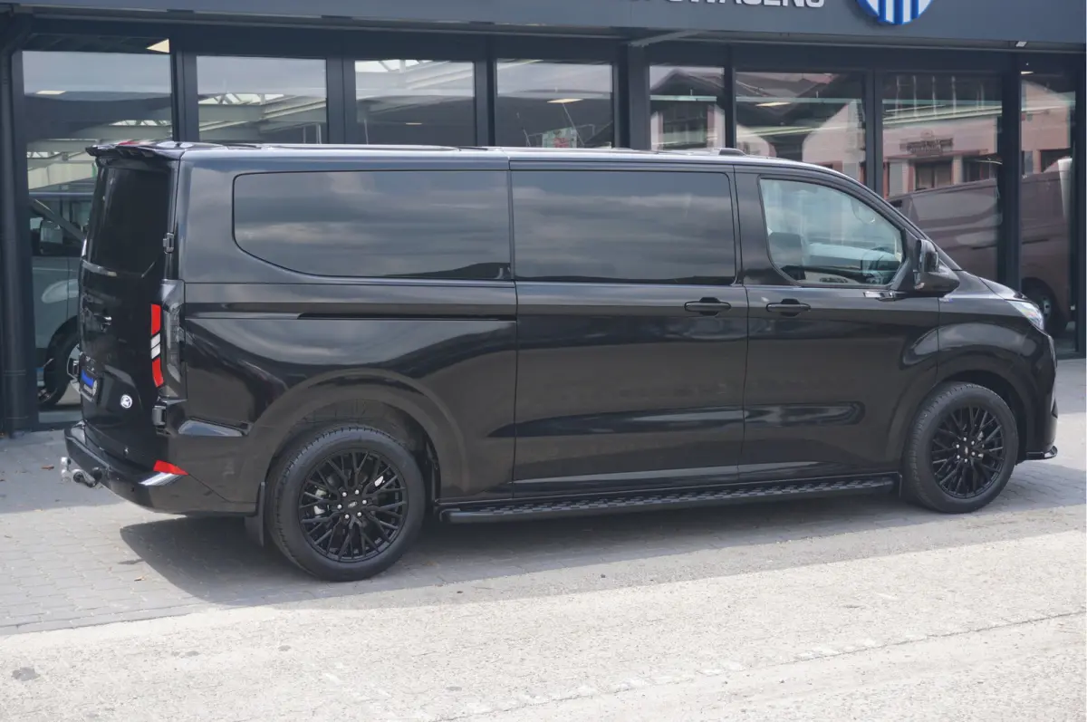 320L 2.5 PHEV 233PK Dubbel Cabine JWR BLACK PRIJS INCL. BPM !! 13" Navi, Adap. Cruise, Camera, 19" LM, Trekhaak!! NR. HYBDCB