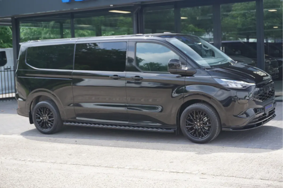 320L 2.5 PHEV 233PK Dubbel Cabine JWR BLACK PRIJS INCL. BPM !! 13" Navi, Adap. Cruise, Camera, 19" LM, Trekhaak!! NR. HYBDCB