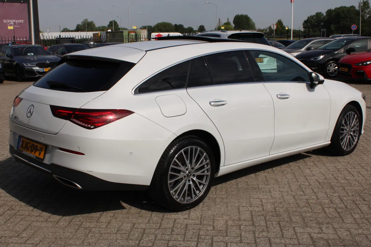 250e AUT8 Luxury Line PANORAMADAK SFEER LEDER MULTIBEAM KEY-LESS GO