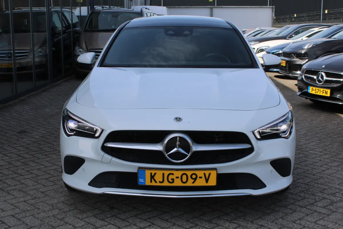 250e AUT8 Luxury Line PANORAMADAK SFEER LEDER MULTIBEAM KEY-LESS GO