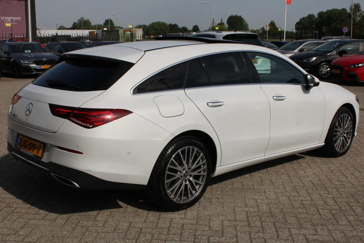 250e AUT8 Luxury Line PANORAMADAK SFEER LEDER MULTIBEAM KEY-LESS GO