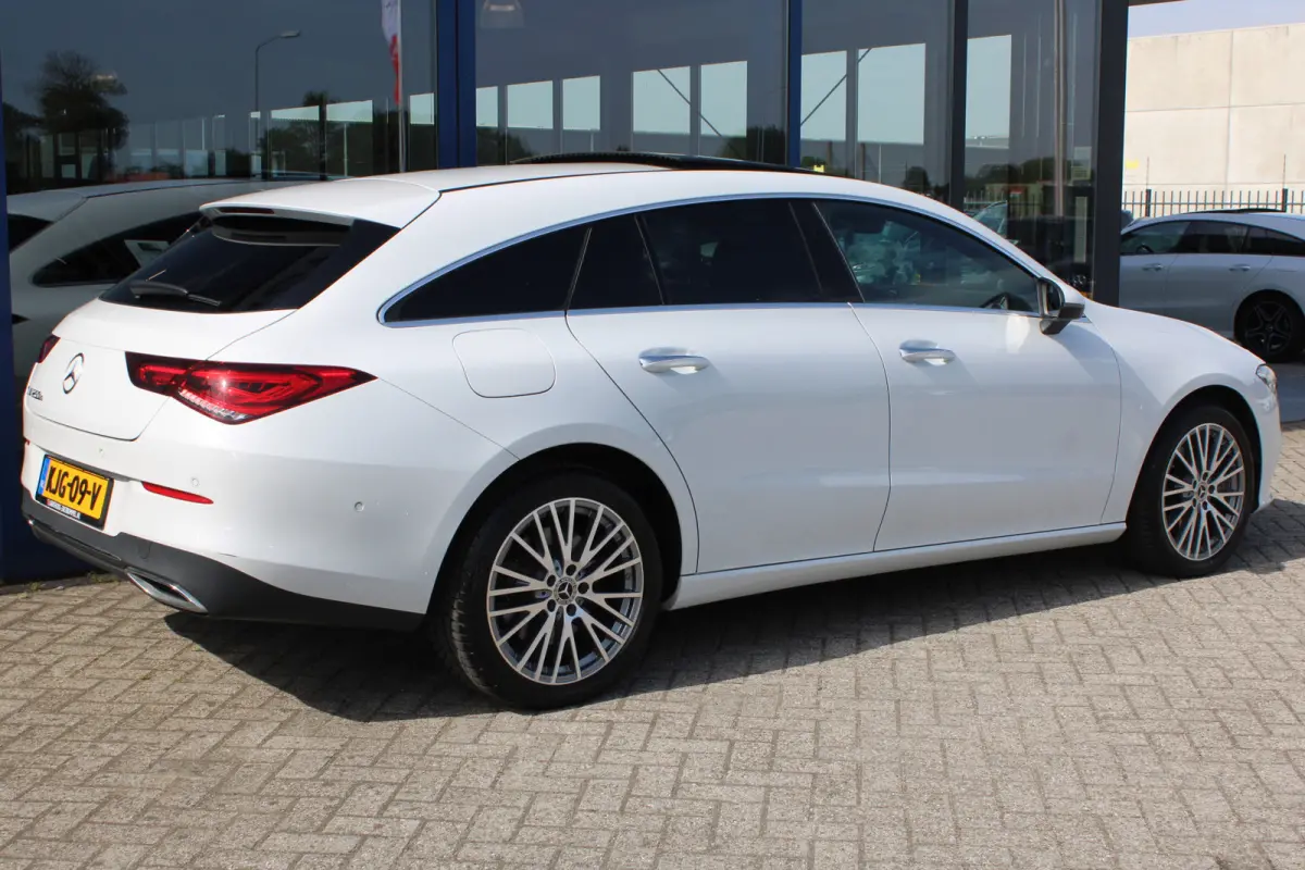 250e AUT8 Luxury Line PANORAMADAK SFEER LEDER MULTIBEAM KEY-LESS GO