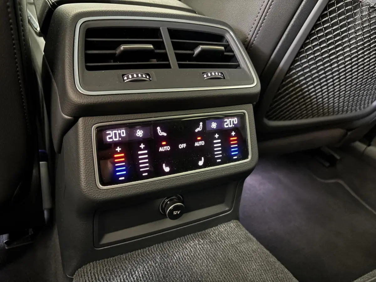 55 TFSI e quattro Pro Line S Competition