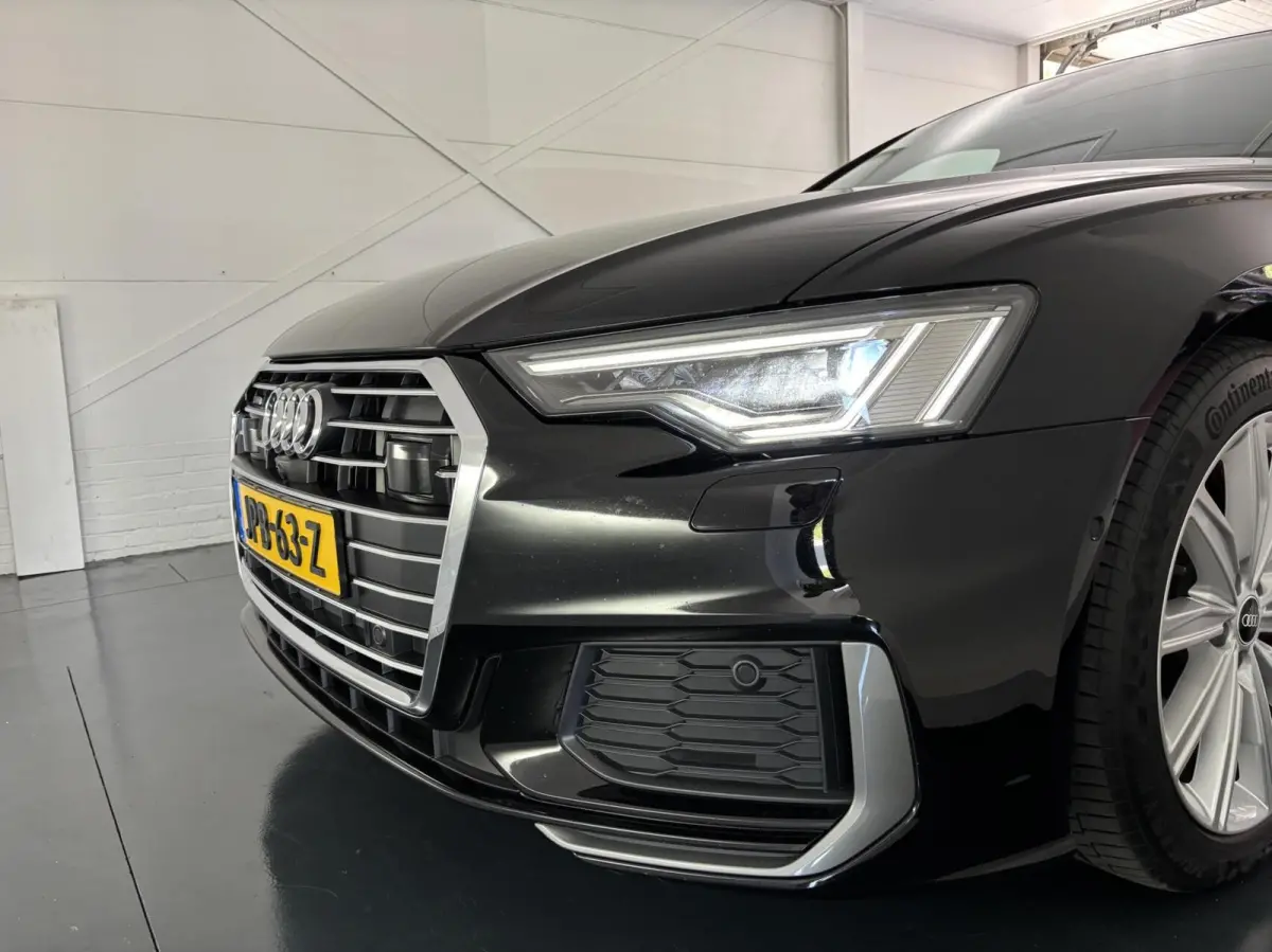 55 TFSI e quattro Pro Line S Competition