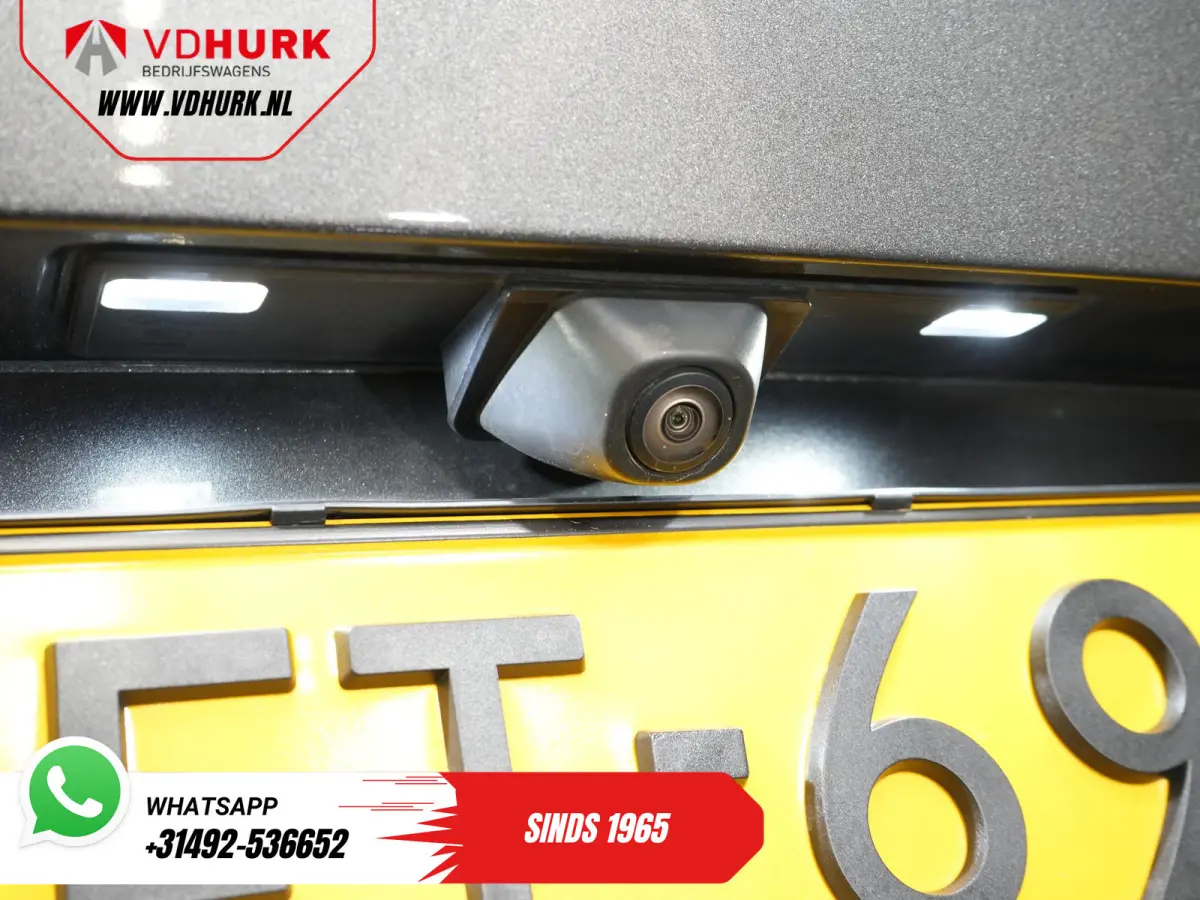 2.5 PHEV 225 pk ST-Line LED/ Head-Up/ Adapt.cruise/ Keyless/ Elek.klep/ Stoelverw/ Stuurverw./ Carplay/ Navi/ Climate/ PDC