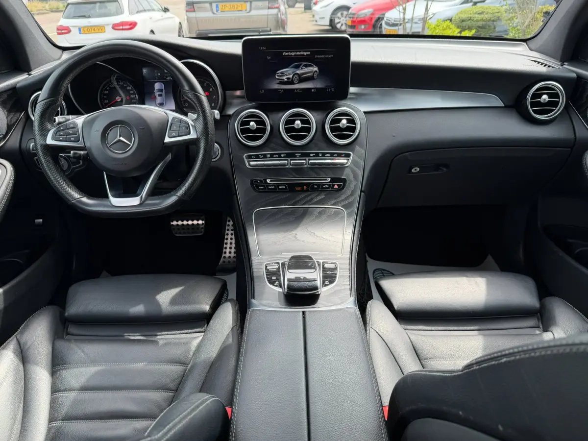 350e 4MATIC Edition 1 l HEMELVERLICHTING l AMG-Pakket