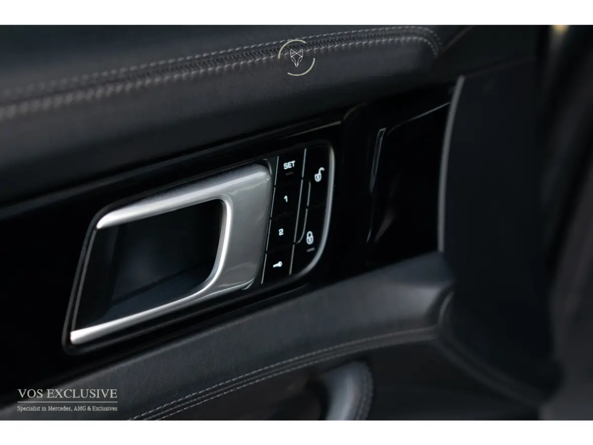 2.9 4S Sportchrono Luchtvering|Keyless|ACC|Stoelventilatie|Softclose|Bose|Pano|21''|Sportuitlaat|Mem|LED|Softclose