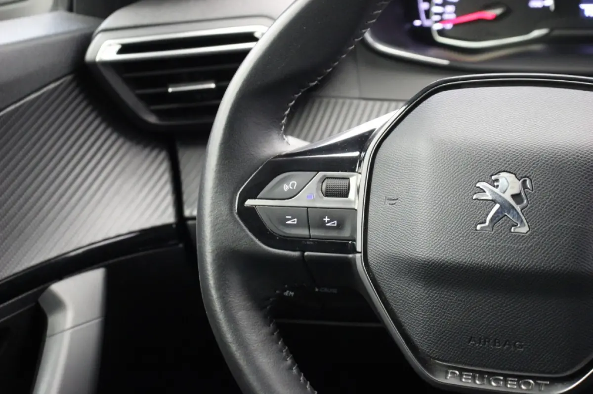 1.2 PureTech Allure - Carplay, Clima, Cruise, Half Leer