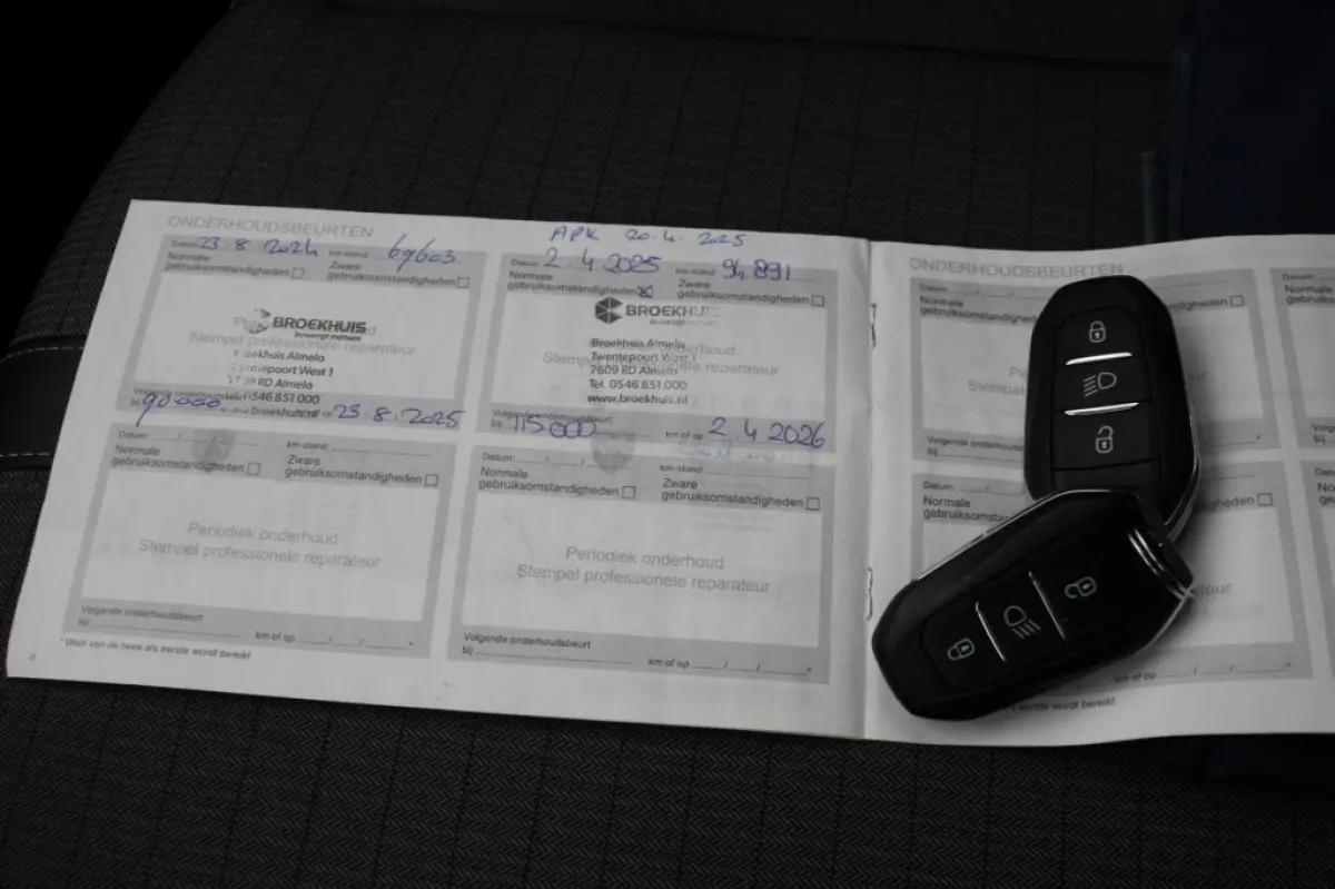 1.2 PureTech Allure - Carplay, Clima, Cruise, Half Leer