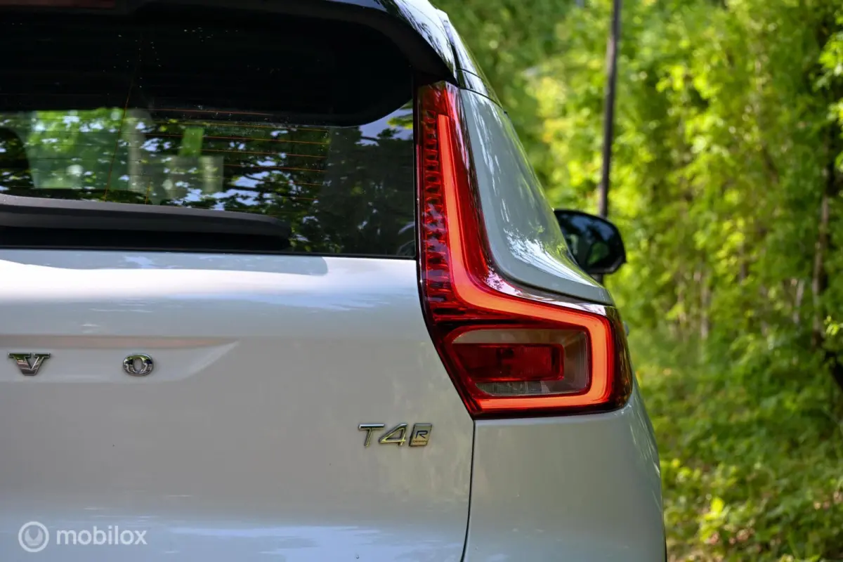 2.0 T4 R-Design| MY20!| BLISS| Stoelverwarming|