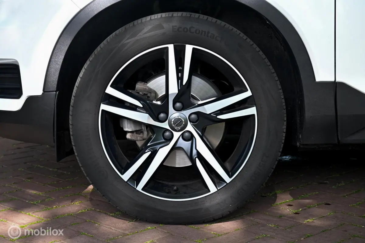 2.0 T4 R-Design| MY20!| BLISS| Stoelverwarming|