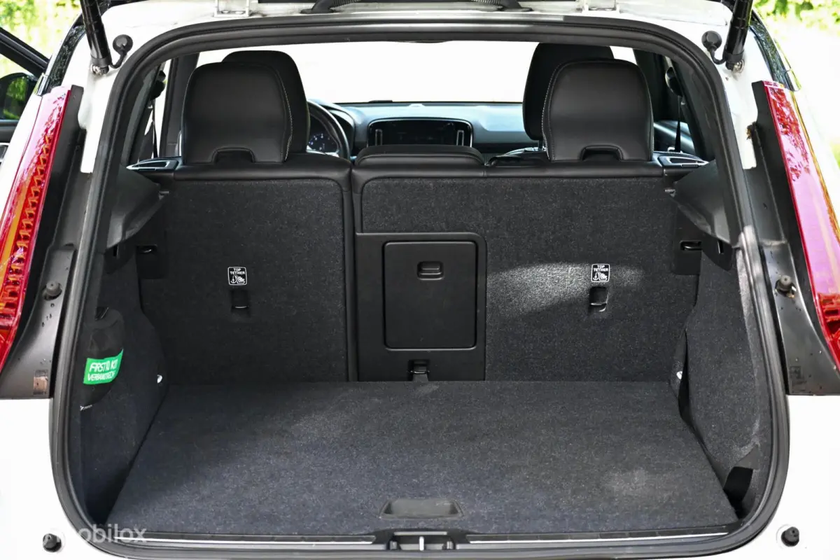 2.0 T4 R-Design| MY20!| BLISS| Stoelverwarming|