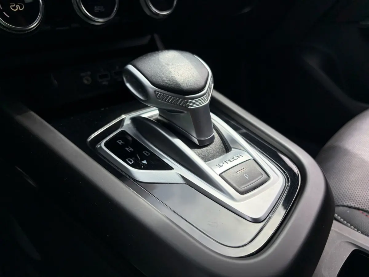 1.6 E-Tech Hybrid 145 R.S. Line Leder Camera Keyless !!NIEUWBINNEN!!