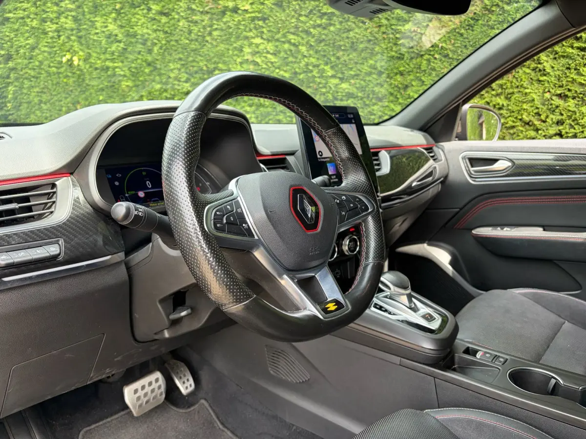 1.6 E-Tech Hybrid 145 R.S. Line Leder Camera Keyless !!NIEUWBINNEN!!