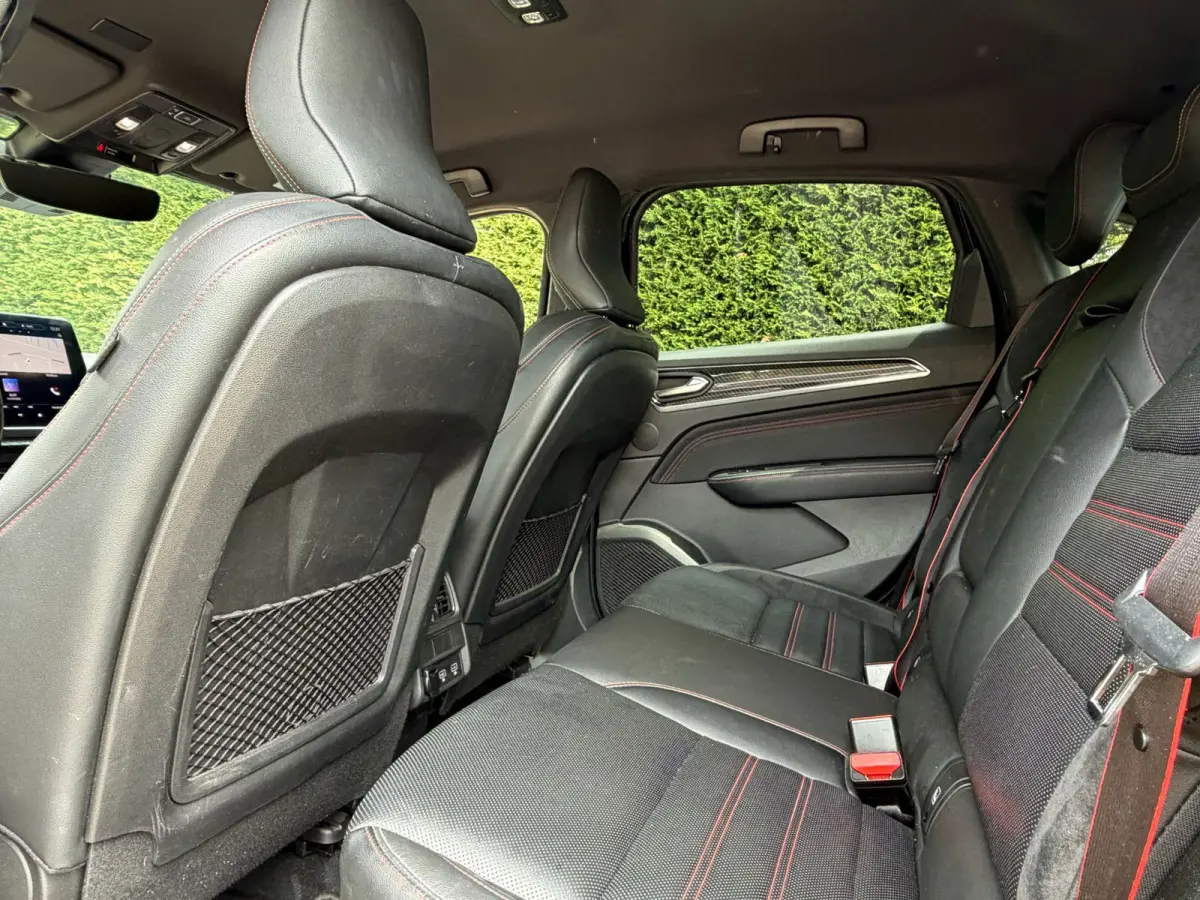 1.6 E-Tech Hybrid 145 R.S. Line Leder Camera Keyless !!NIEUWBINNEN!!