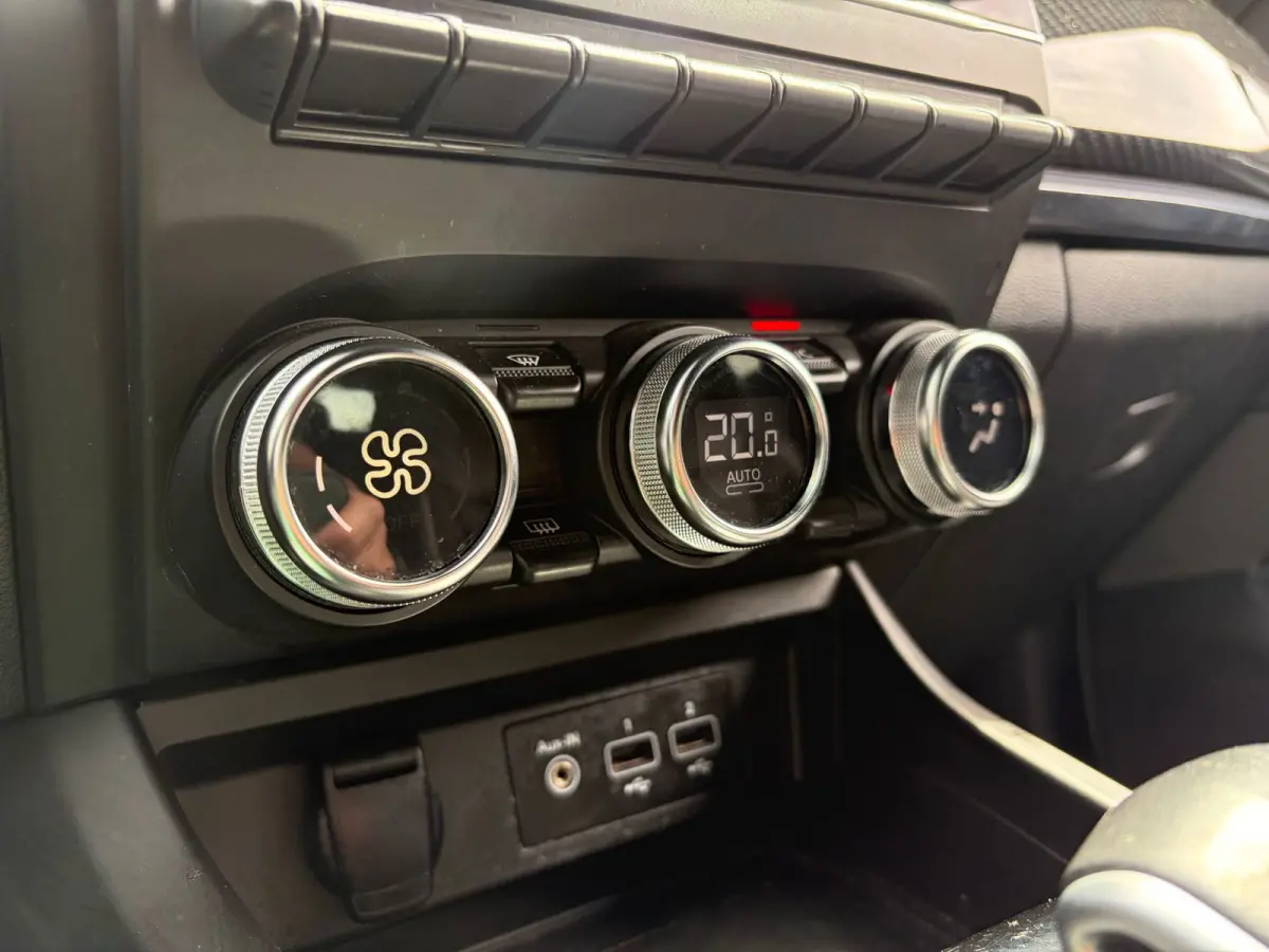 1.6 E-Tech Hybrid 145 R.S. Line Leder Camera Keyless !!NIEUWBINNEN!!