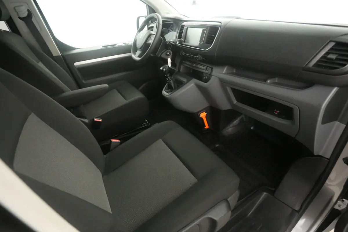 2.0 BlueHDI L3H1 | MARGE | Dubbele Cabine | Airco | Cruise | Carplay | Trekhaak