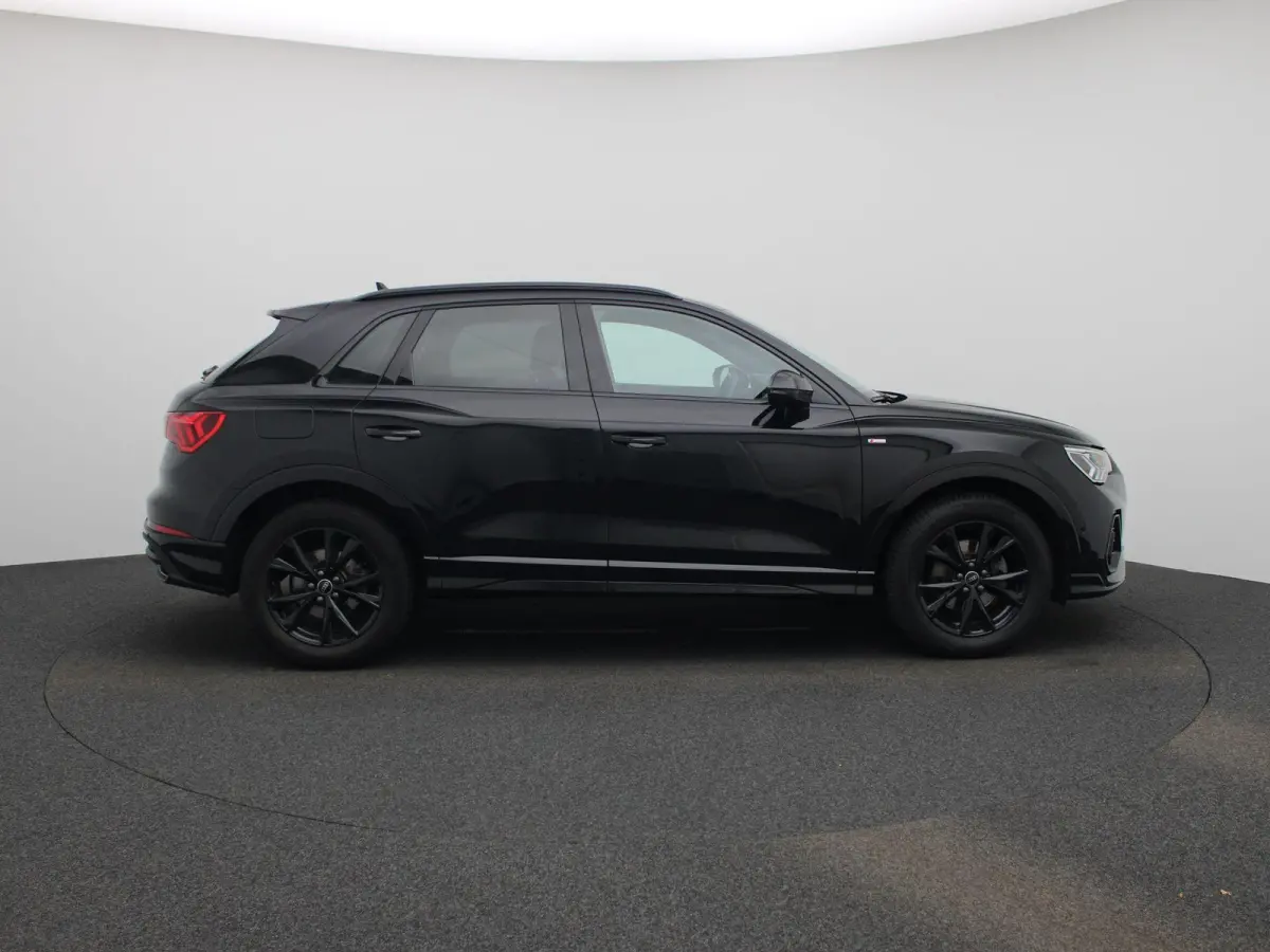 35 TFSI S edition 150 PK | S-line | Automaat | Camera | Trekhaak | SONOS Sound | Adaptive cruise control | Stoelverwarming | Lichtmetalen velgen |