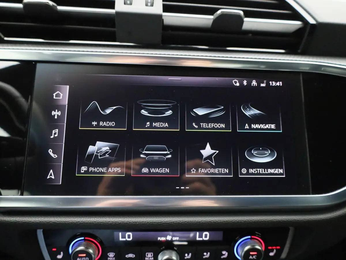 35 TFSI S edition 150 PK | S-line | Automaat | Camera | Trekhaak | SONOS Sound | Adaptive cruise control | Stoelverwarming | Lichtmetalen velgen |
