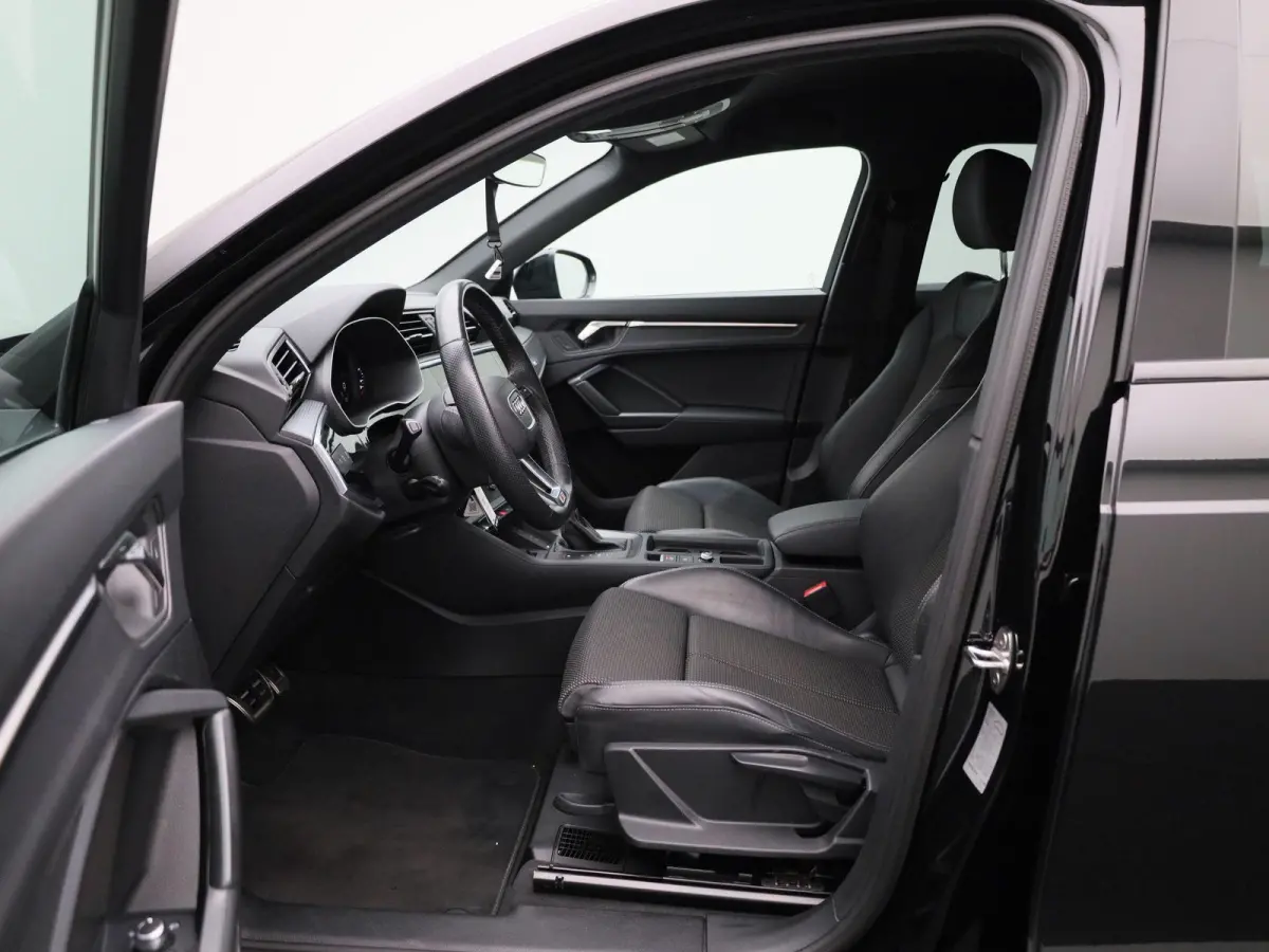 35 TFSI S edition 150 PK | S-line | Automaat | Camera | Trekhaak | SONOS Sound | Adaptive cruise control | Stoelverwarming | Lichtmetalen velgen |