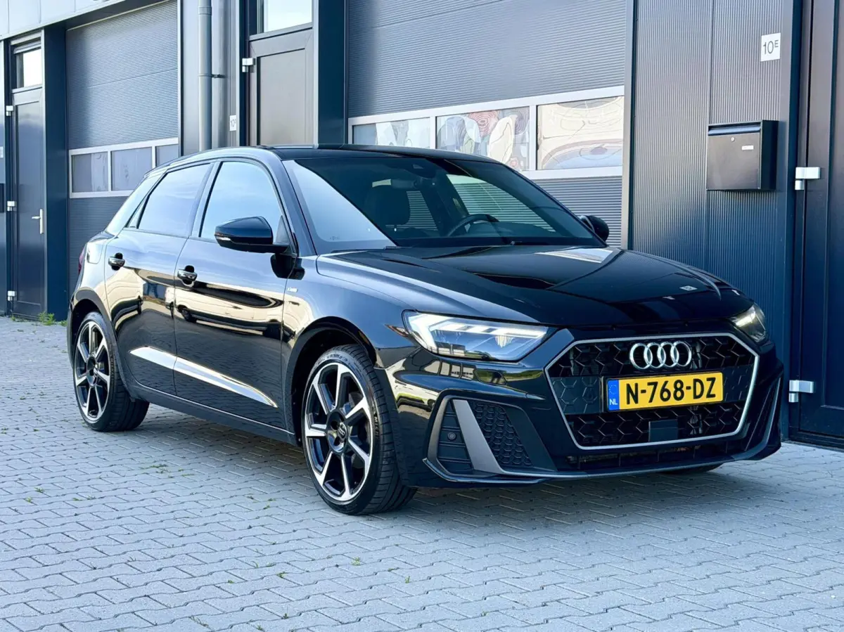 30 TFSI epic 3x S-Line - Camera - Virtual