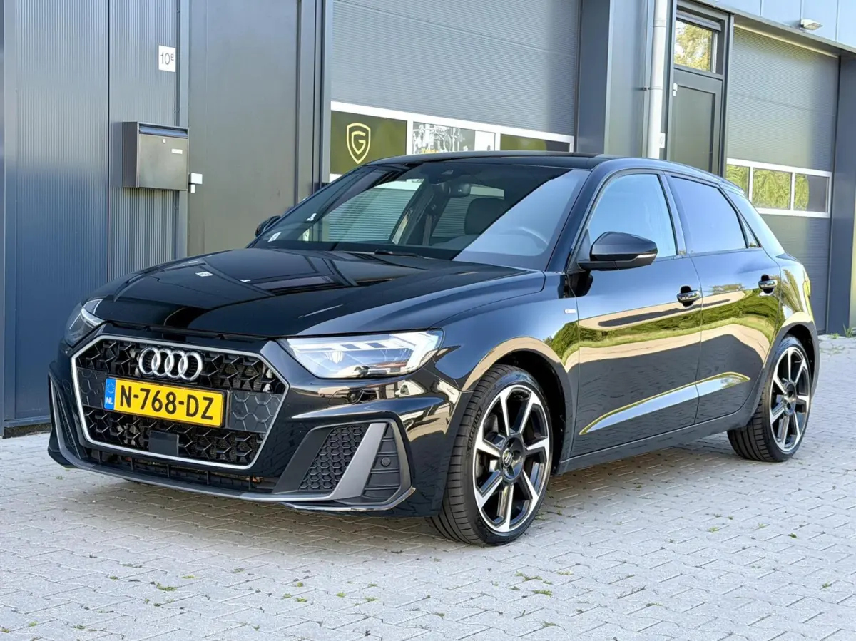 30 TFSI epic 3x S-Line - Camera - Virtual