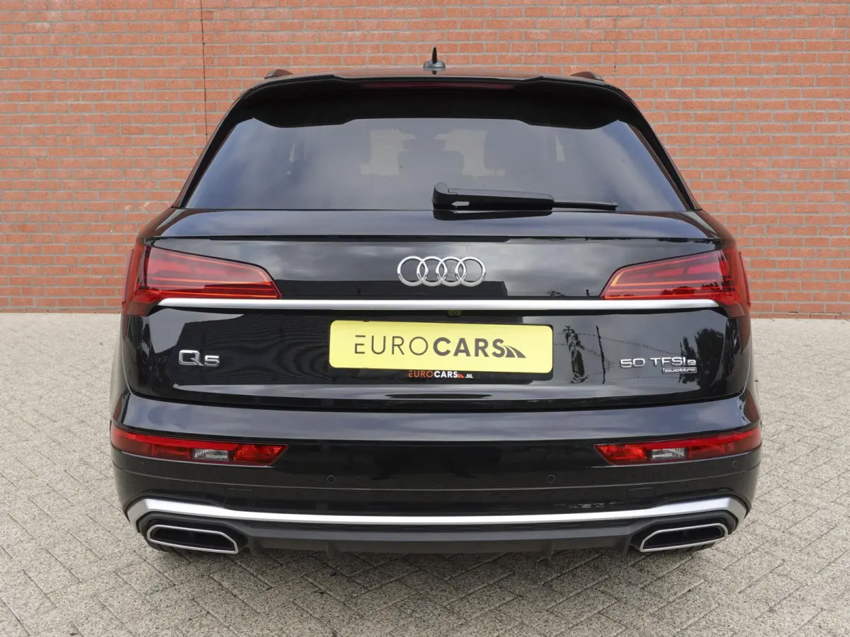 50 TFSI e 300pk PHEV S Line Automaat Navigatie Camera Parkeersensoren Head Up Display Stoelverwarming LED Koplampen Cruise Control  Climate Control