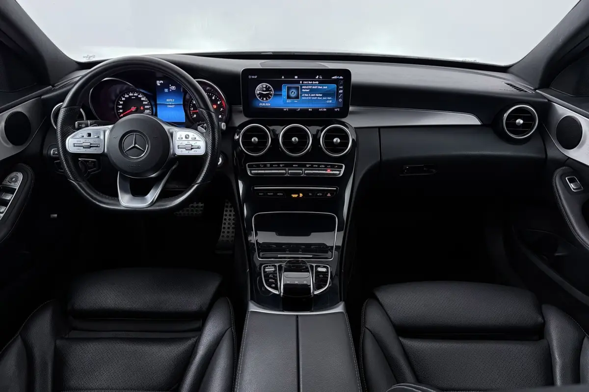 200 Business Solution AMG Plus Upgrade Edition FACE LIFT(Dealer OndH, Trekhaak, Camera, StoelV, Navi, Etc)