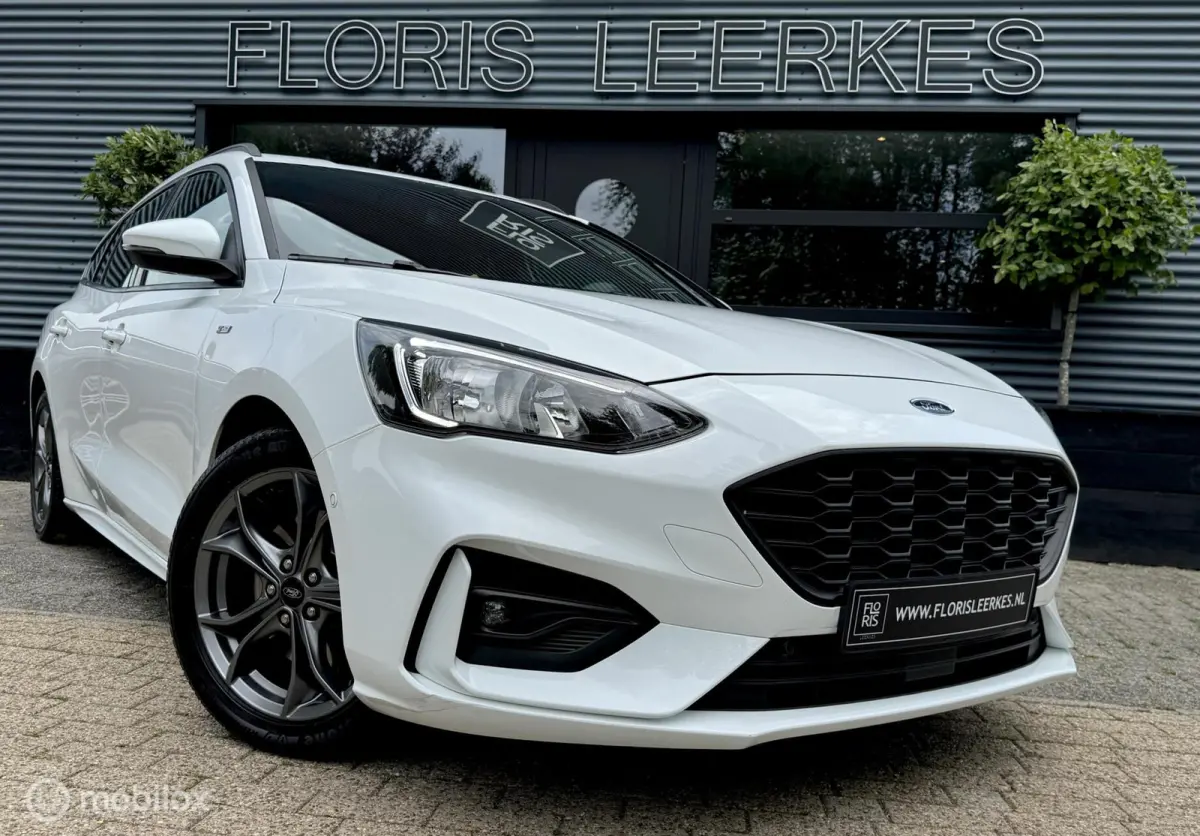1.0 EcoBoost ST Line Business