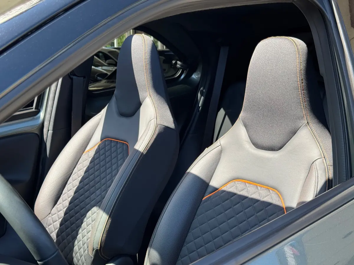 1.0 VVT-i S-CVT Limited 2022 CABRIO AUT NAP!