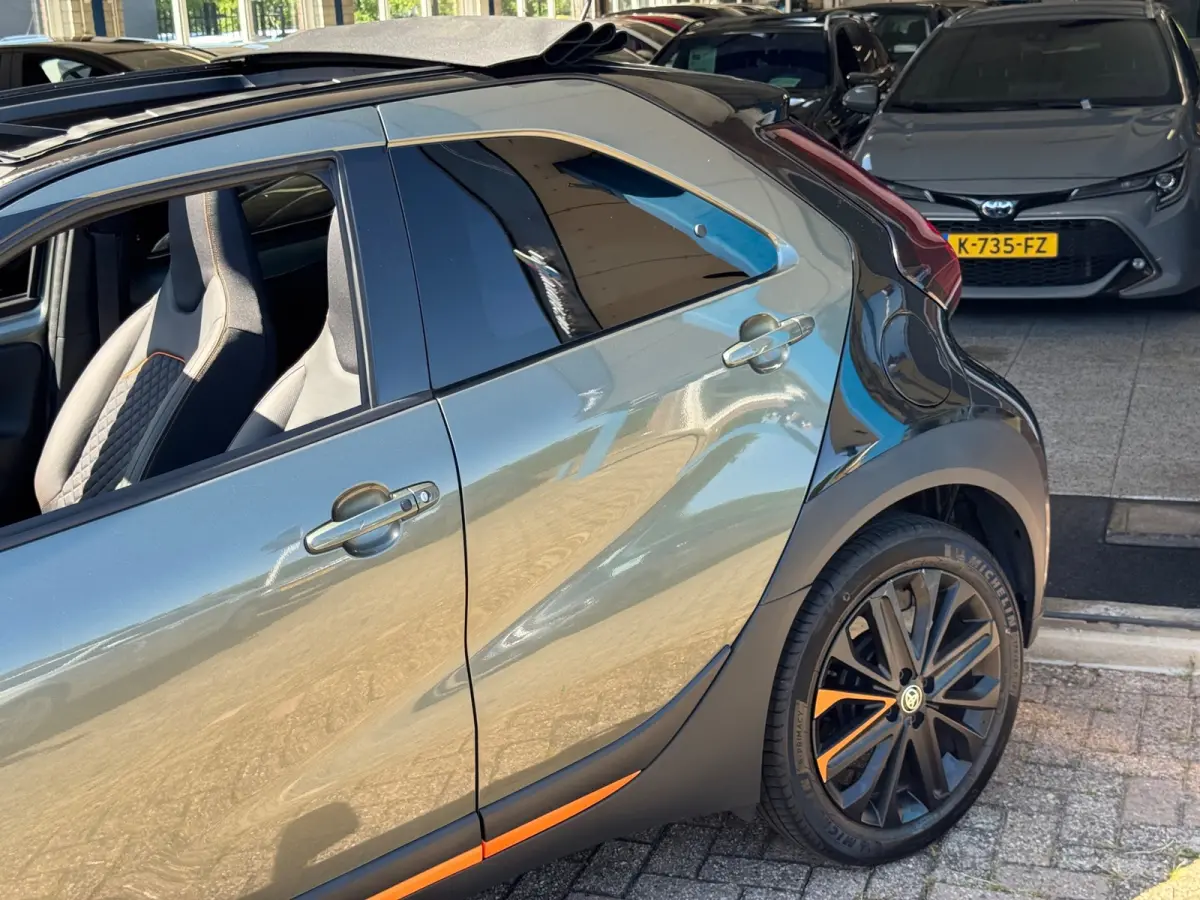 1.0 VVT-i S-CVT Limited 2022 CABRIO AUT NAP!