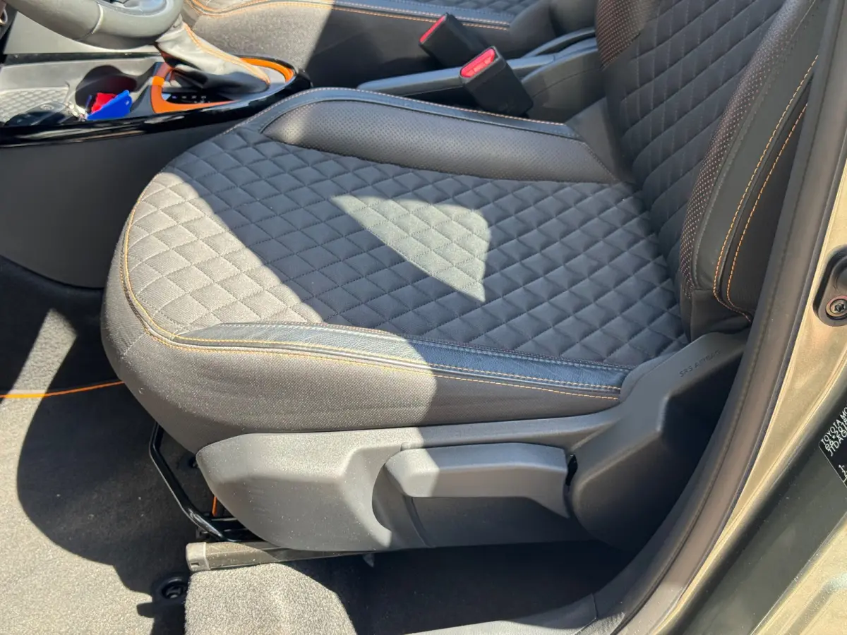 1.0 VVT-i S-CVT Limited 2022 CABRIO AUT NAP!