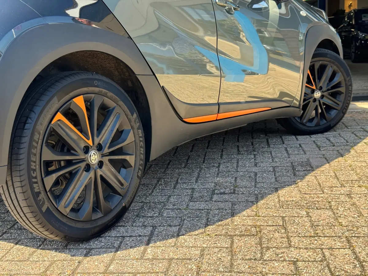 1.0 VVT-i S-CVT Limited 2022 CABRIO AUT NAP!