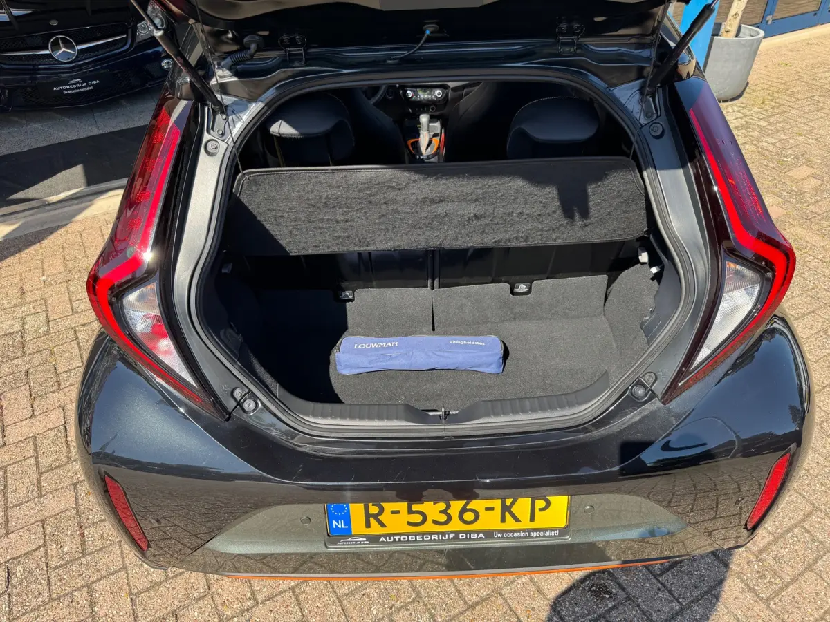 1.0 VVT-i S-CVT Limited 2022 CABRIO AUT NAP!