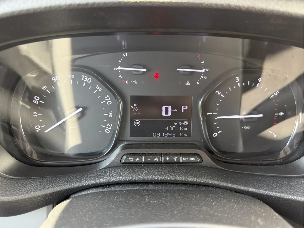 Opel Vivaro 2.0 145PK Automaat L2 Climate Control Cruise Control Trekhaak Carplay Camera Navigatie Parkeersensoren Euro 6