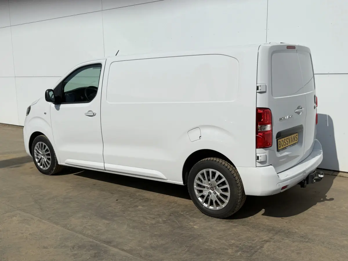 Opel Vivaro 2.0 145PK Automaat L2 Climate Control Cruise Control Trekhaak Carplay Camera Navigatie Parkeersensoren Euro 6