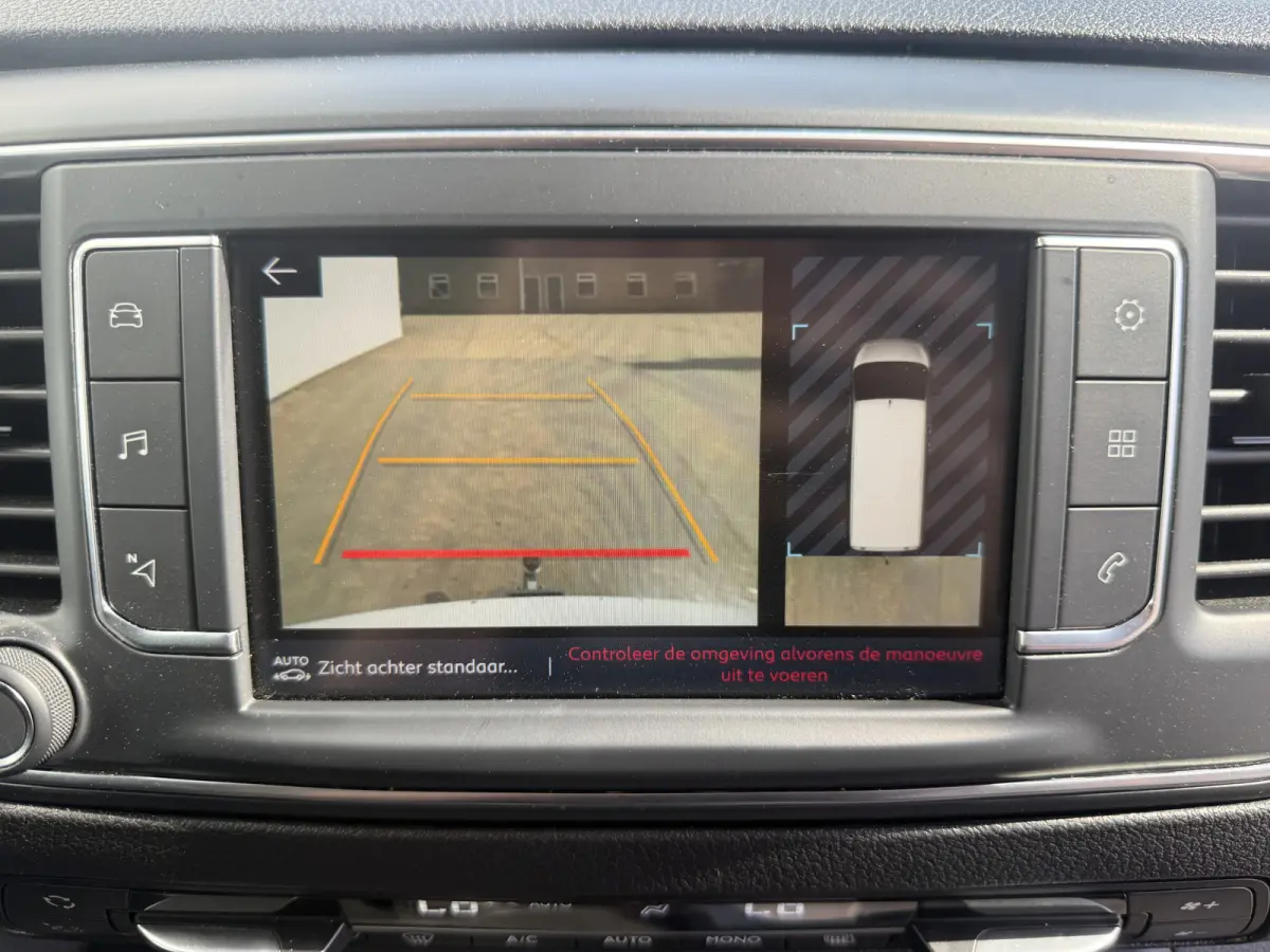 Opel Vivaro 2.0 145PK Automaat L2 Climate Control Cruise Control Trekhaak Carplay Camera Navigatie Parkeersensoren Euro 6