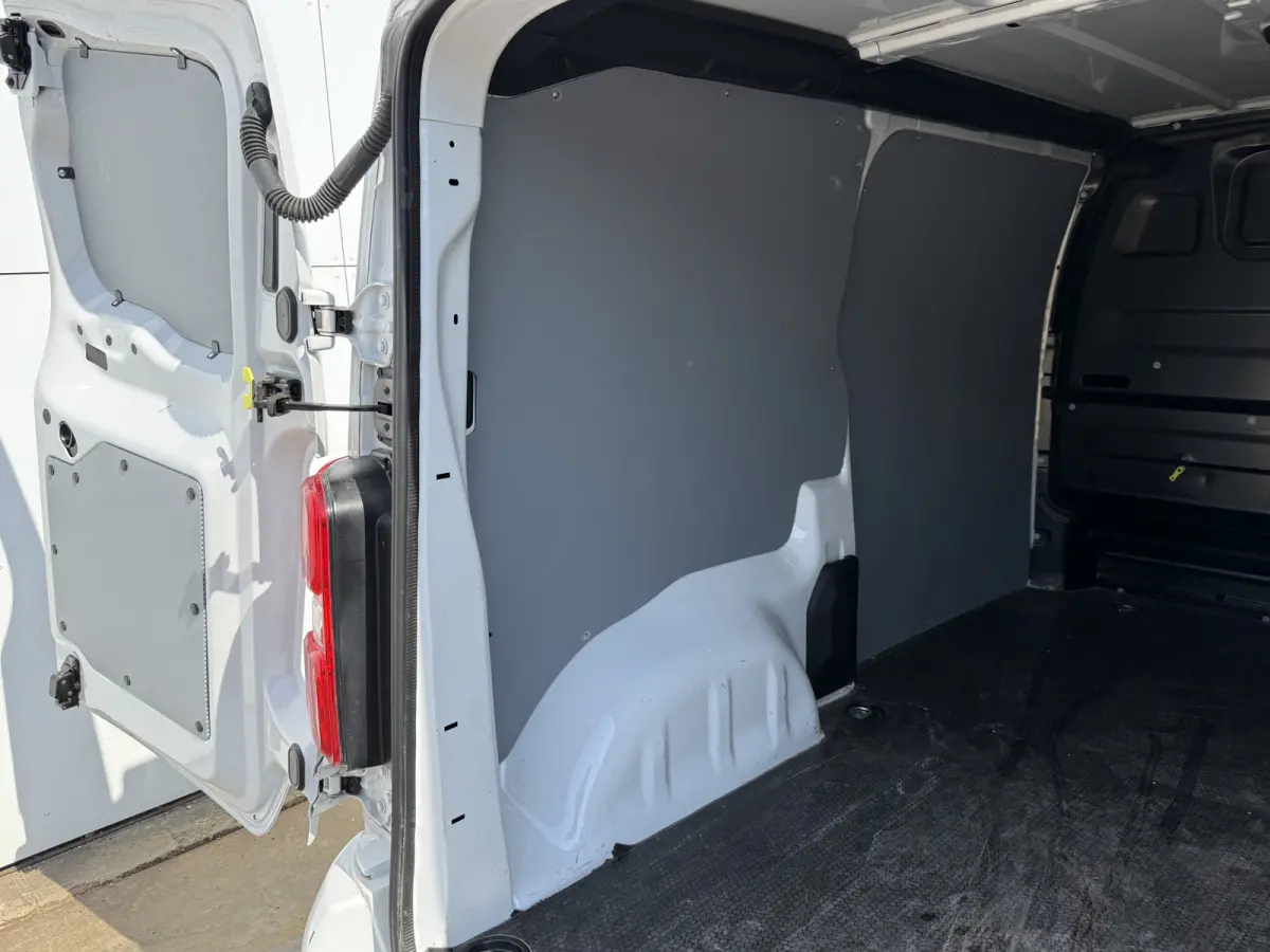 Opel Vivaro 2.0 145PK Automaat L2 Climate Control Cruise Control Trekhaak Carplay Camera Navigatie Parkeersensoren Euro 6