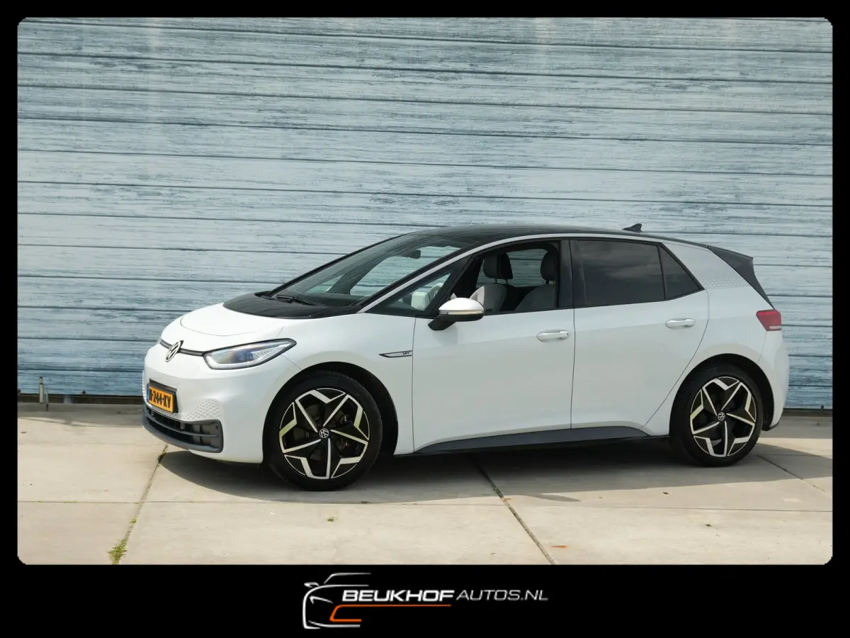 First Plus 58 kWh Cam Adapt Cruise Soh 93.7%