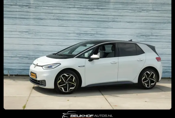 First Plus 58 kWh Cam Adapt Cruise Soh 93.7%